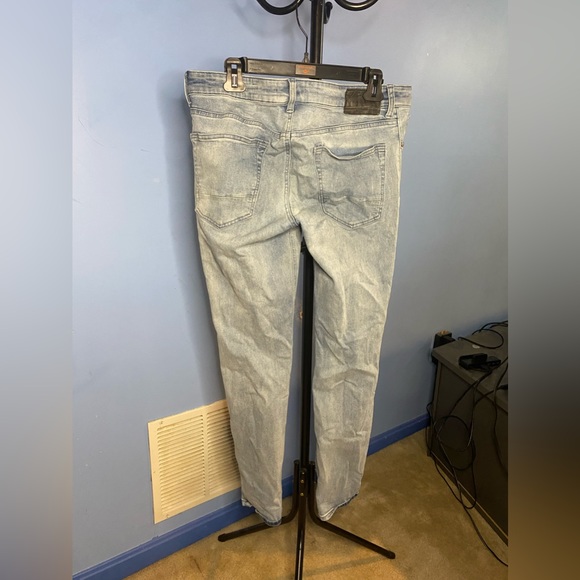 Acid Wash Active Stretch Jeans - Picture 2 of 4